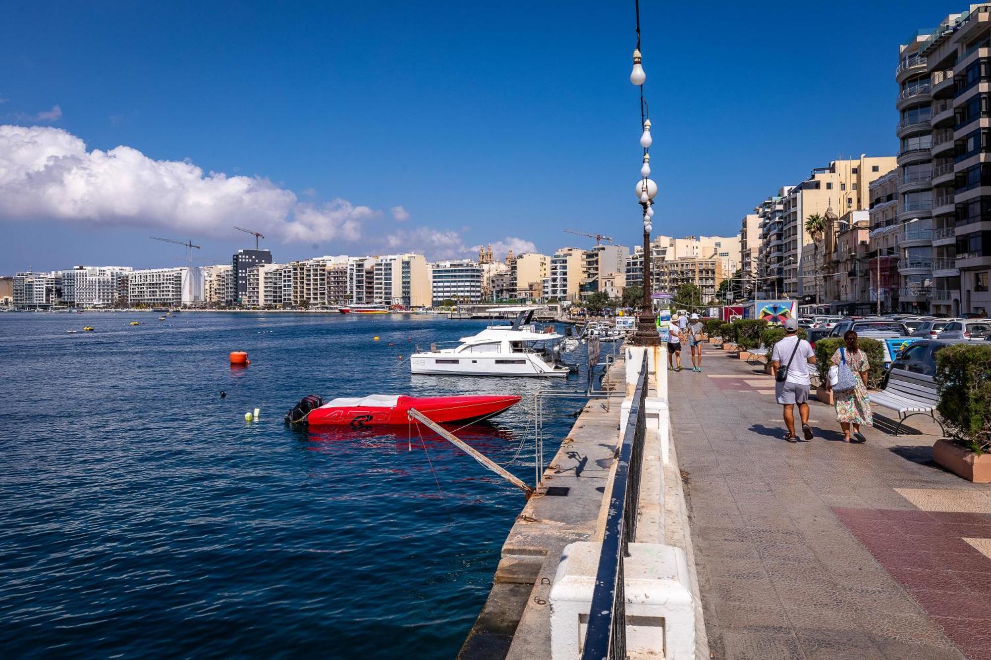 3 Floors Villa On Promenade 4 Bedrooms 3 Bathrooms V1 Sliema Buitenkant foto