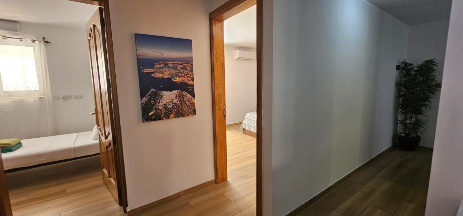 3 Floors Villa On Promenade 4 Bedrooms 3 Bathrooms V1 Sliema Buitenkant foto